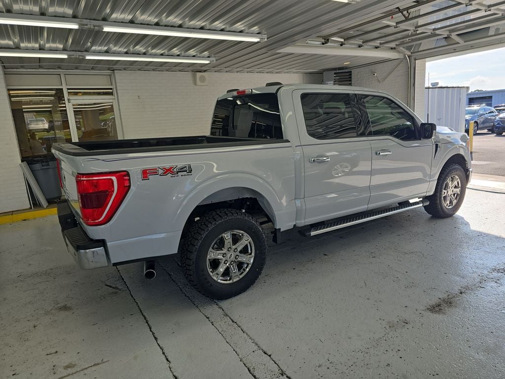 Pre-Owned 2022 Ford F-150 XLT - photo - 5