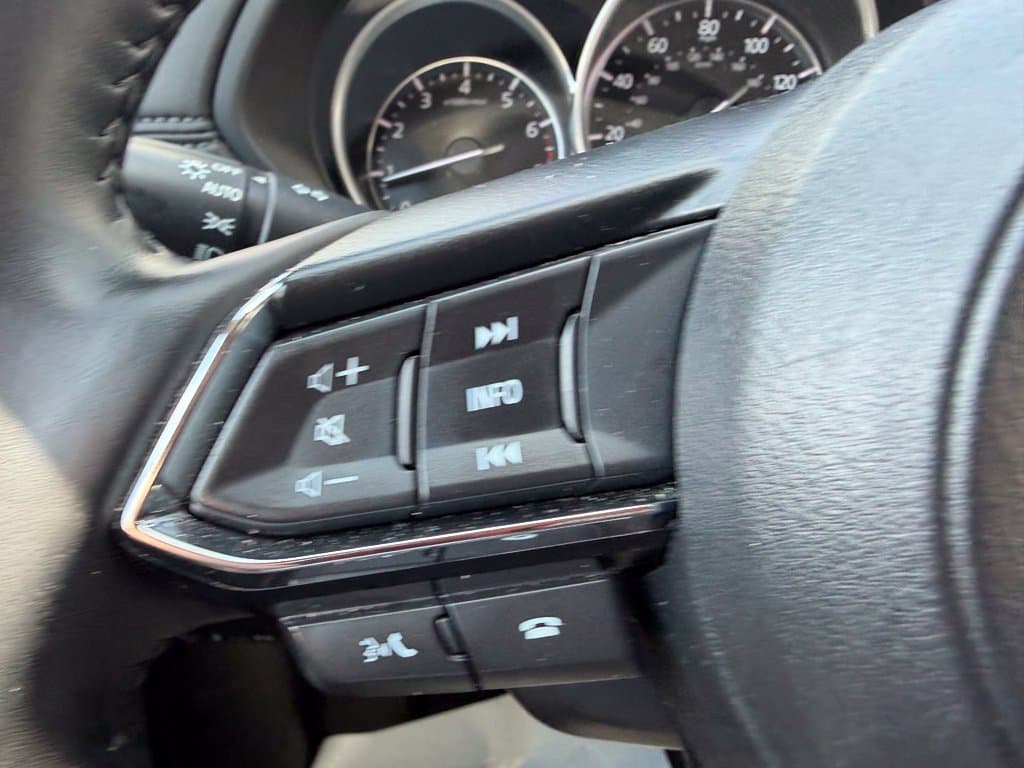 Pre-Owned 2025 Mazda CX-5 2.5 S Select Package - photo - 10