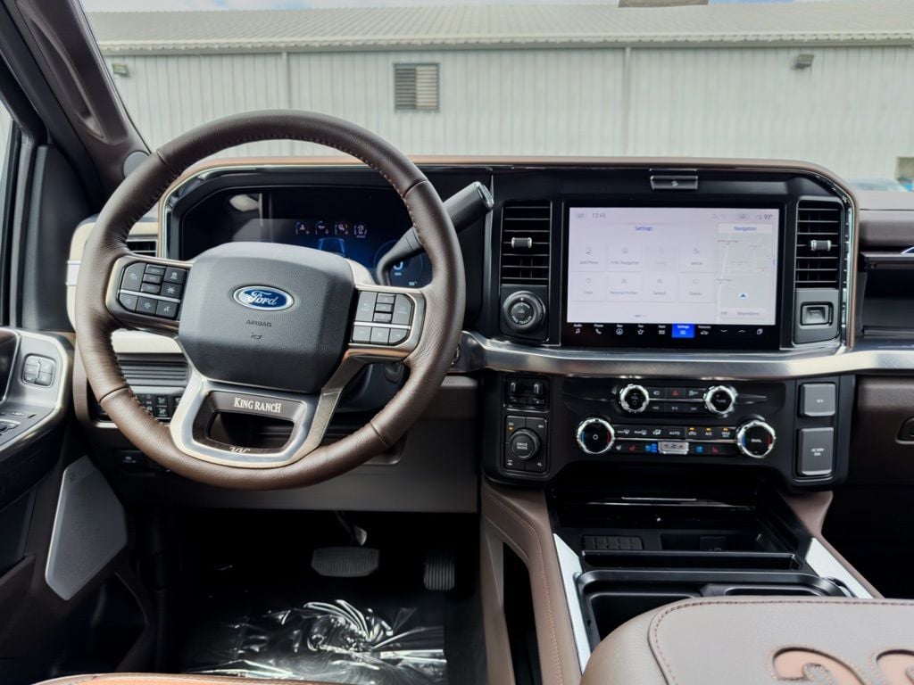 New 2026 Ford F-350SD King Ranch - photo - 13