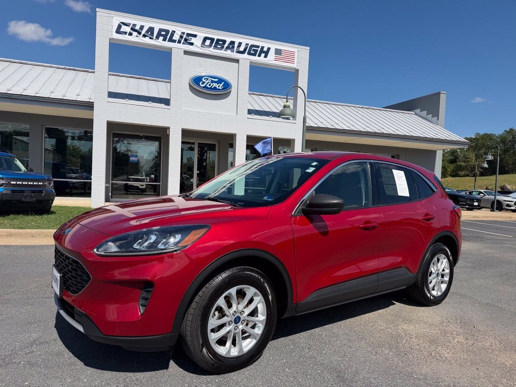 Pre-Owned 2022 Ford Escape SE - photo - 0