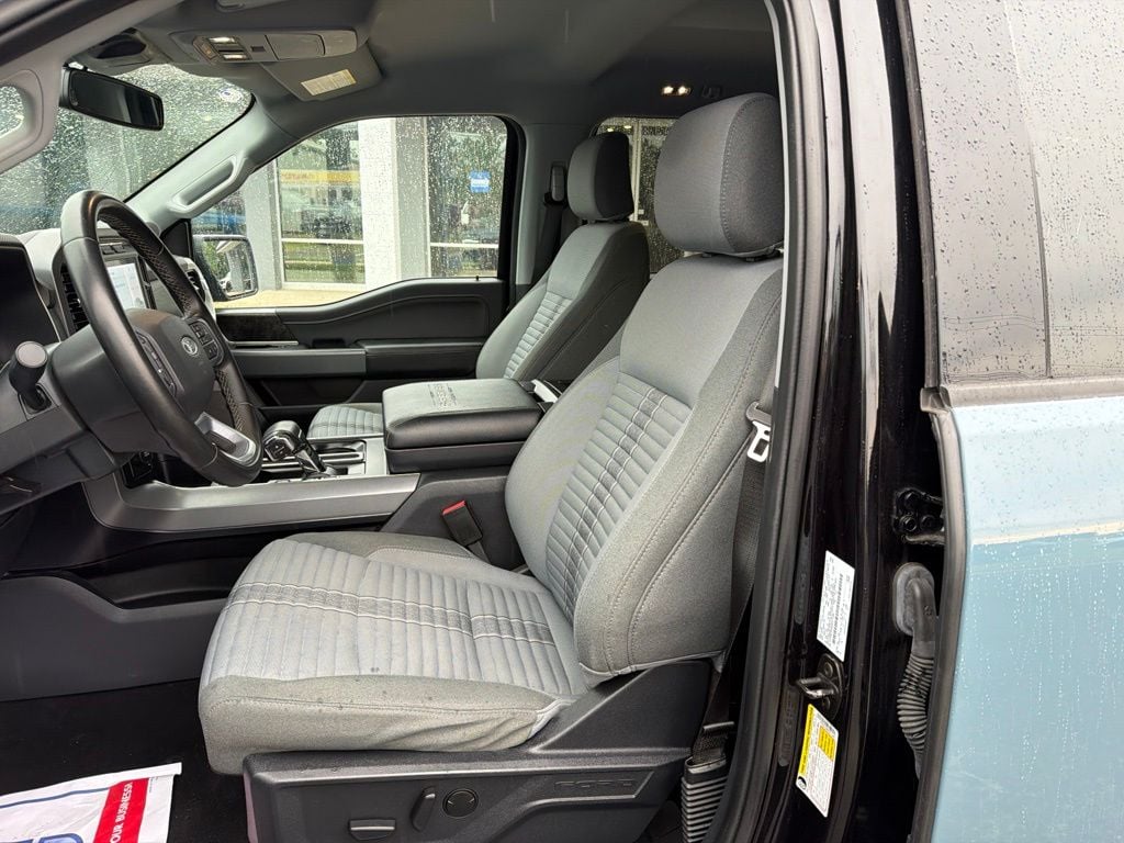 Pre-Owned 2023 Ford F-150 XLT - photo - 8