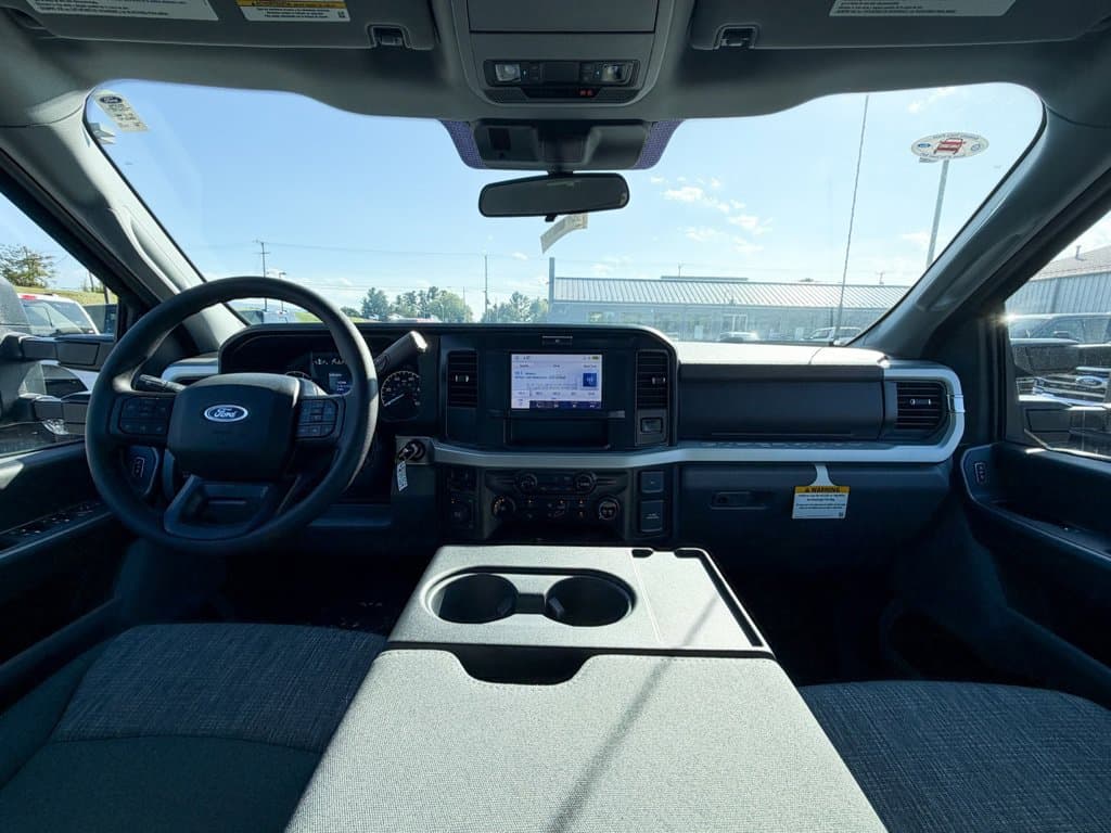 New 2026 Ford F-250SD XLT - photo - 13