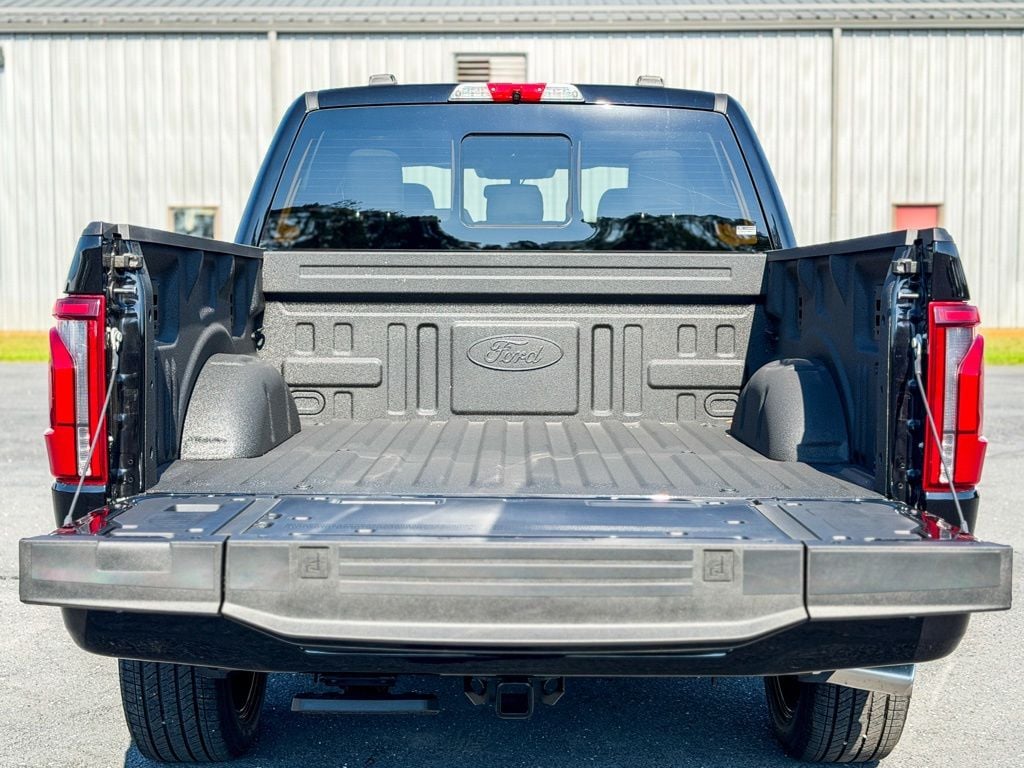 New 2026 Ford F-150 Platinum - photo - 6