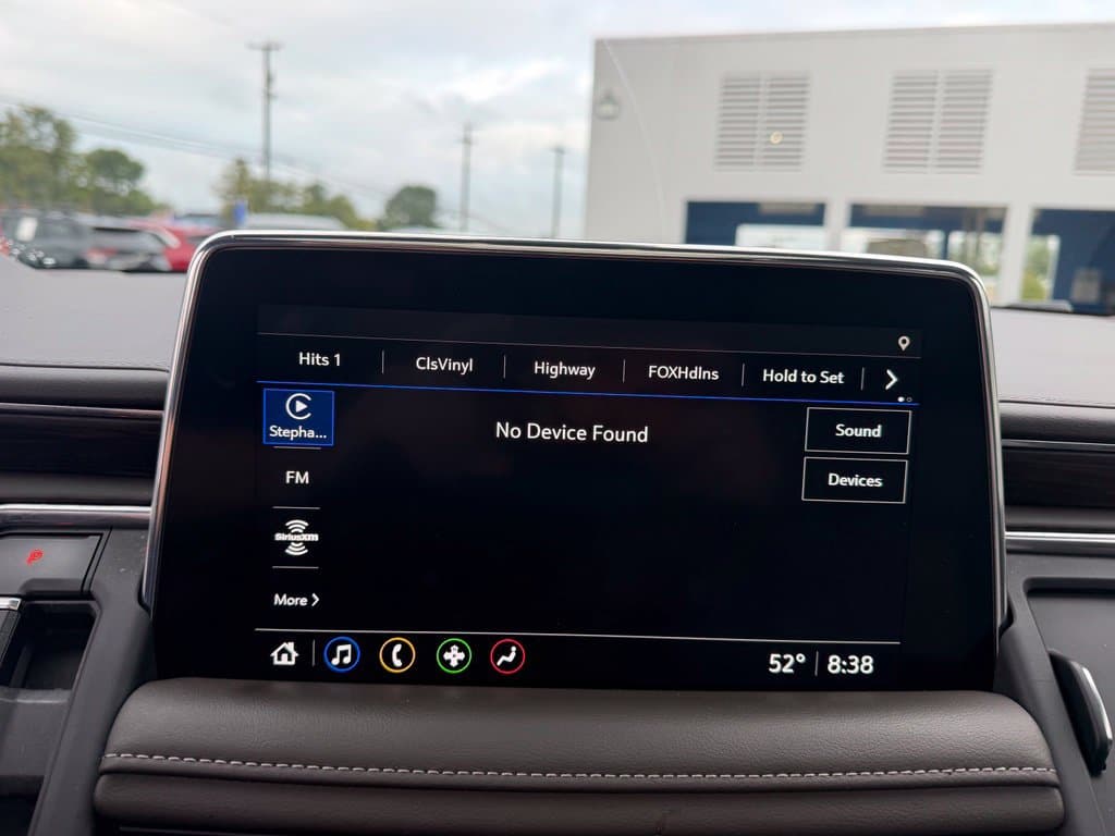 Pre-Owned 2021 Chevrolet Tahoe LT - photo - 12