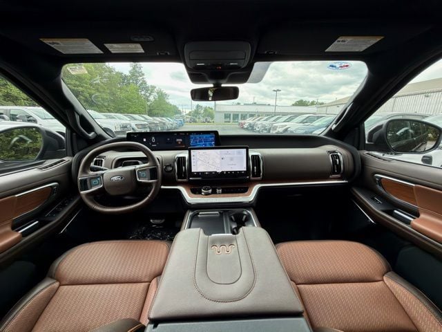 New 2027 Ford Expedition King Ranch - photo - 19