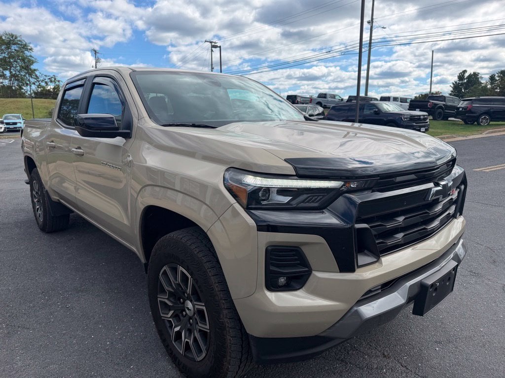 Pre-Owned 2024 Chevrolet Colorado Z71 - photo - 6