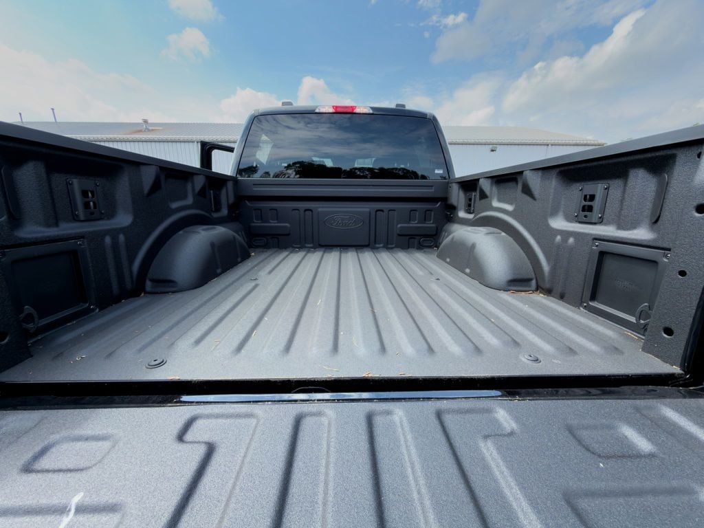 New 2026 Ford F-150 STX - photo - 5