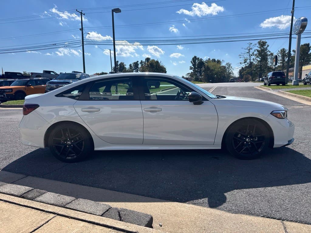 Pre-Owned 2026 Honda Civic Sport - photo - 6