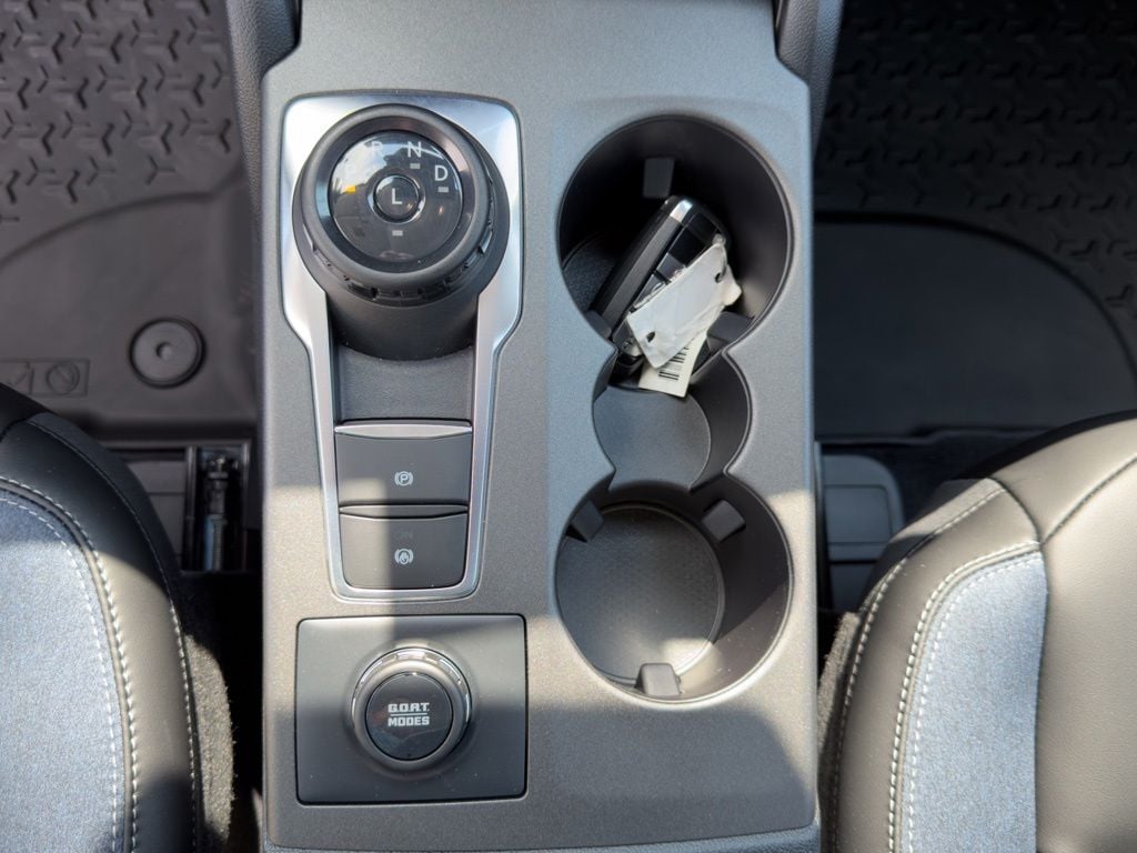 New 2025 Ford Bronco Sport Outer Banks - photo - 13