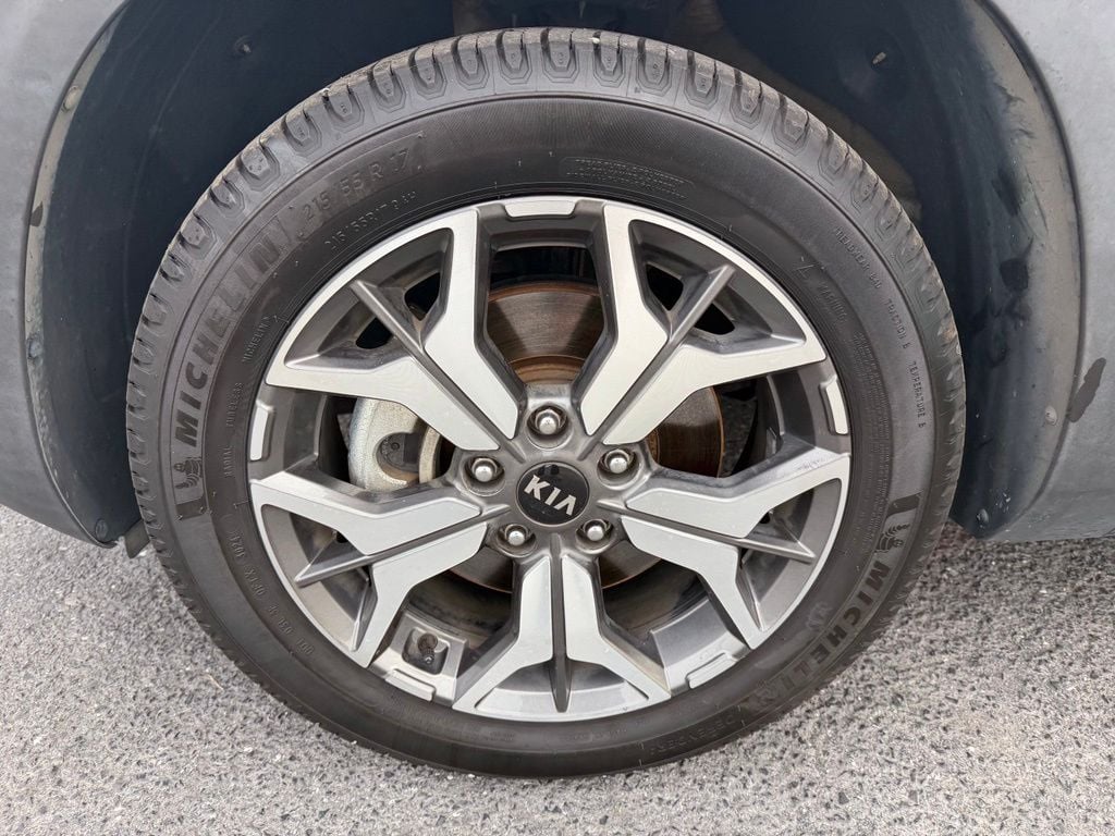 Pre-Owned 2021 Kia Seltos EX - photo - 19