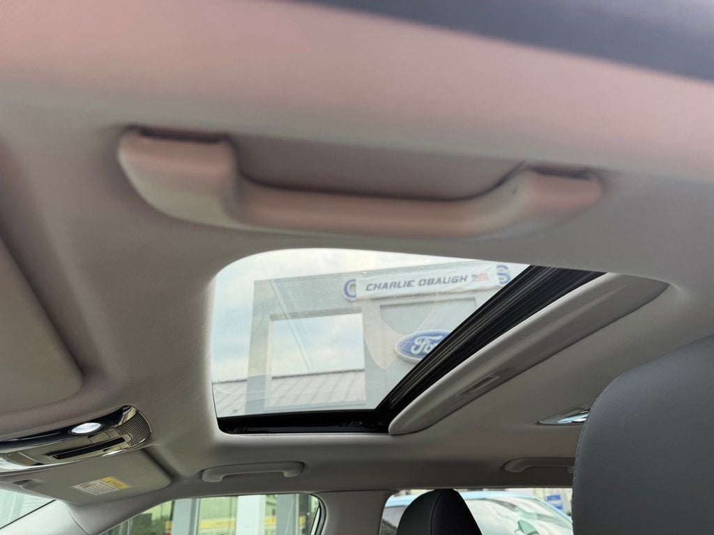 Pre-Owned 2021 Kia Seltos EX - photo - 17