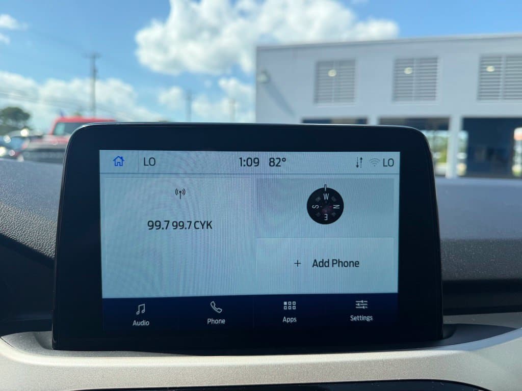 Pre-Owned 2022 Ford Escape SE - photo - 10
