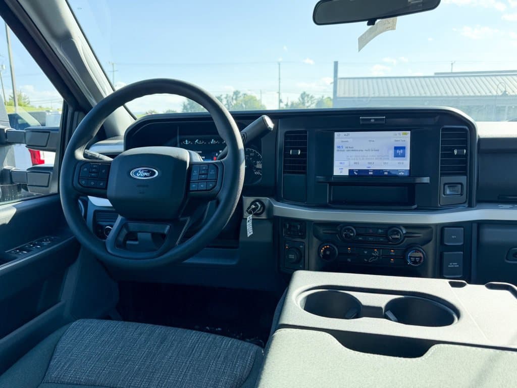 New 2026 Ford F-250SD XLT - photo - 10