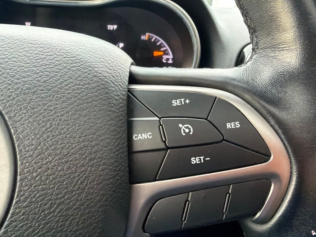 Pre-Owned 2020 Jeep Grand Cherokee Limited - photo - 13