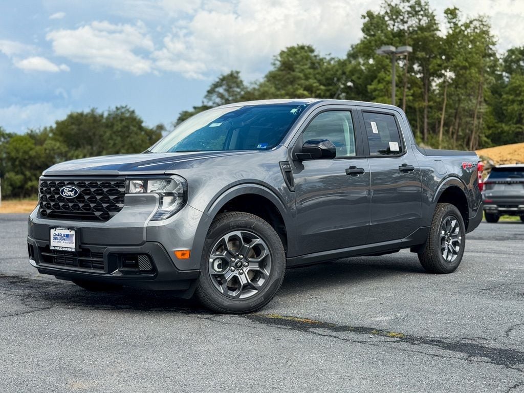 New 2026 Ford Maverick XLT - photo - 0