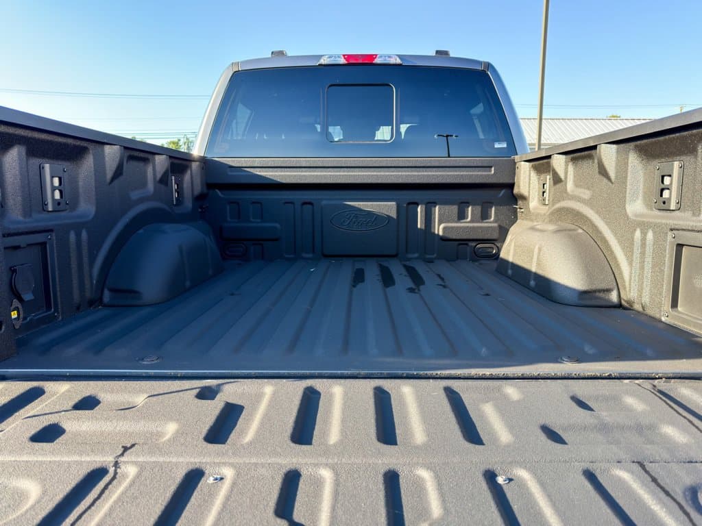 New 2026 Ford F-150 XLT - photo - 5