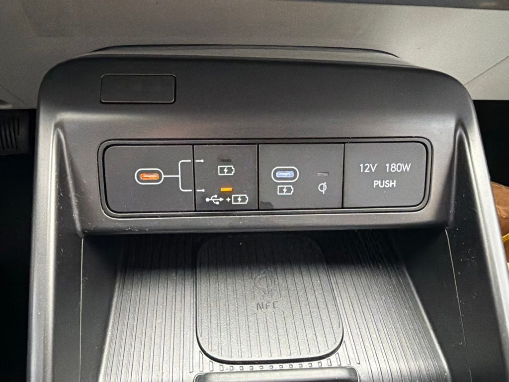 Pre-Owned 2024 Hyundai Kona SEL - photo - 12