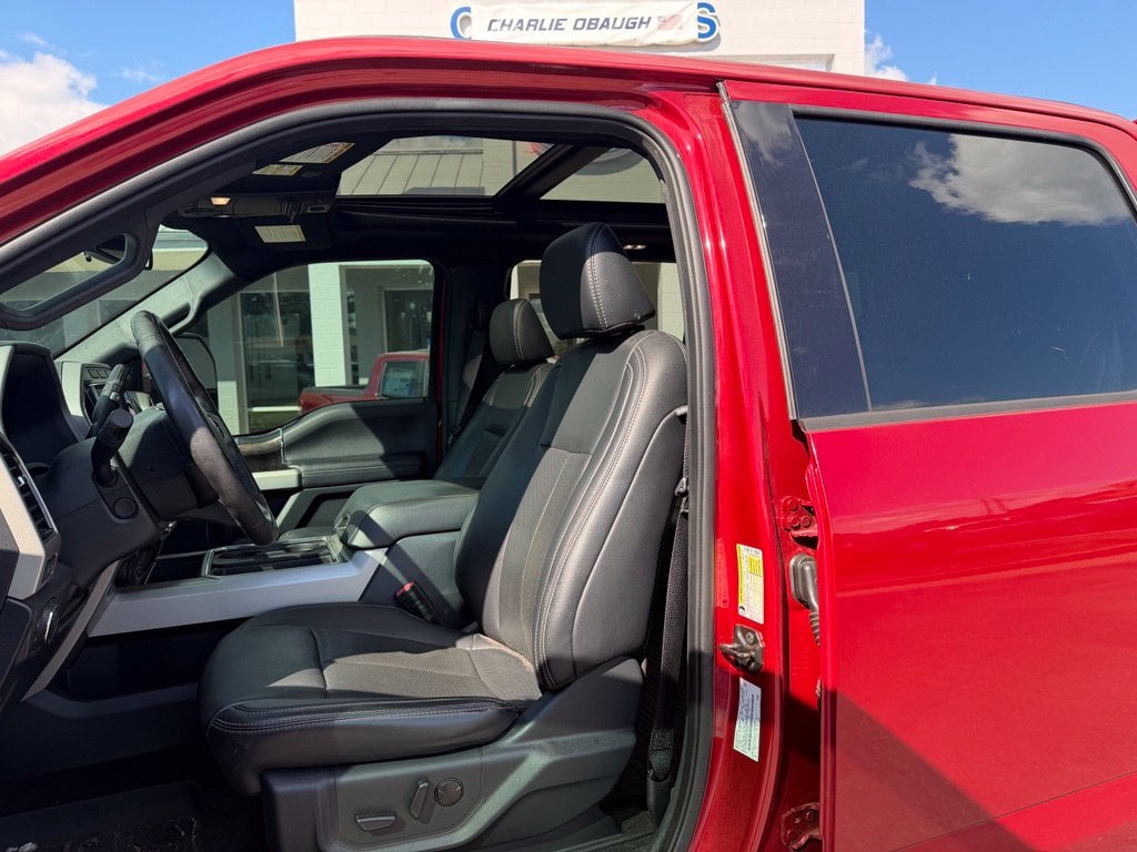 Pre-Owned 2022 Ford F-250SD Lariat - photo - 10