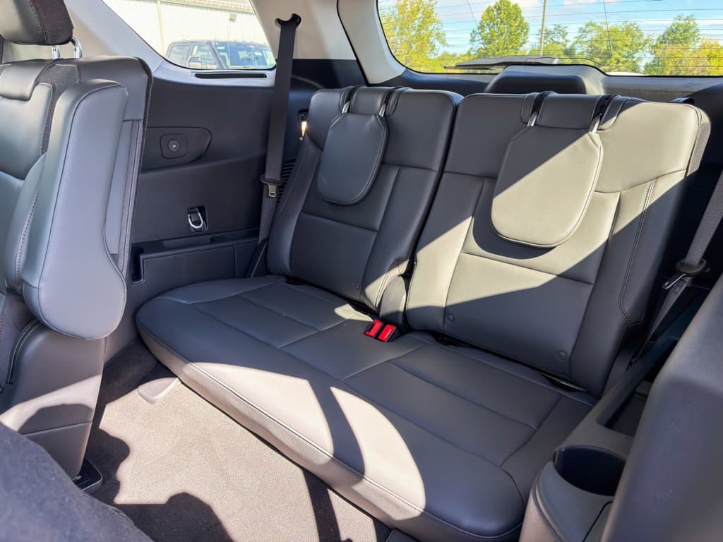 New 2026 Ford Explorer Active - photo - 11