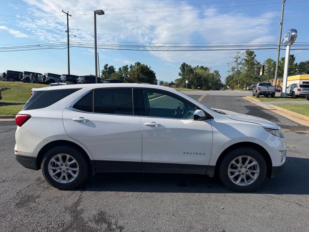 Pre-Owned 2020 Chevrolet Equinox LT - photo - 4