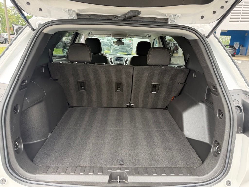 Pre-Owned 2022 Chevrolet Equinox LT - photo - 15