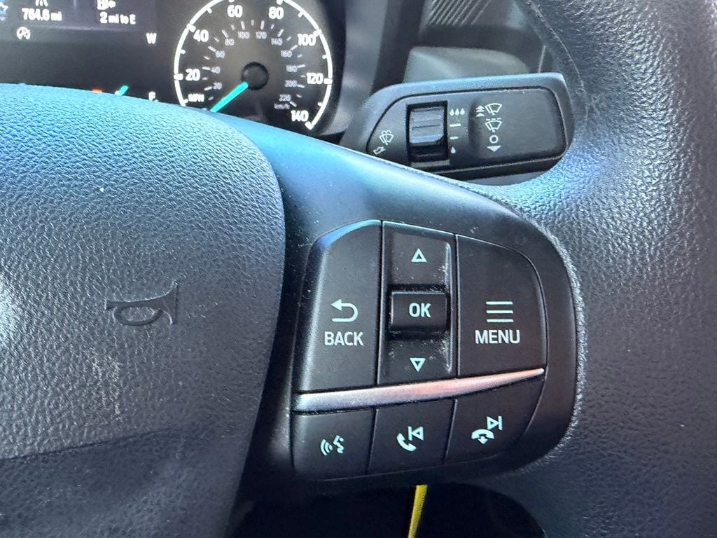 Pre-Owned 2023 Ford Maverick XL - photo - 11