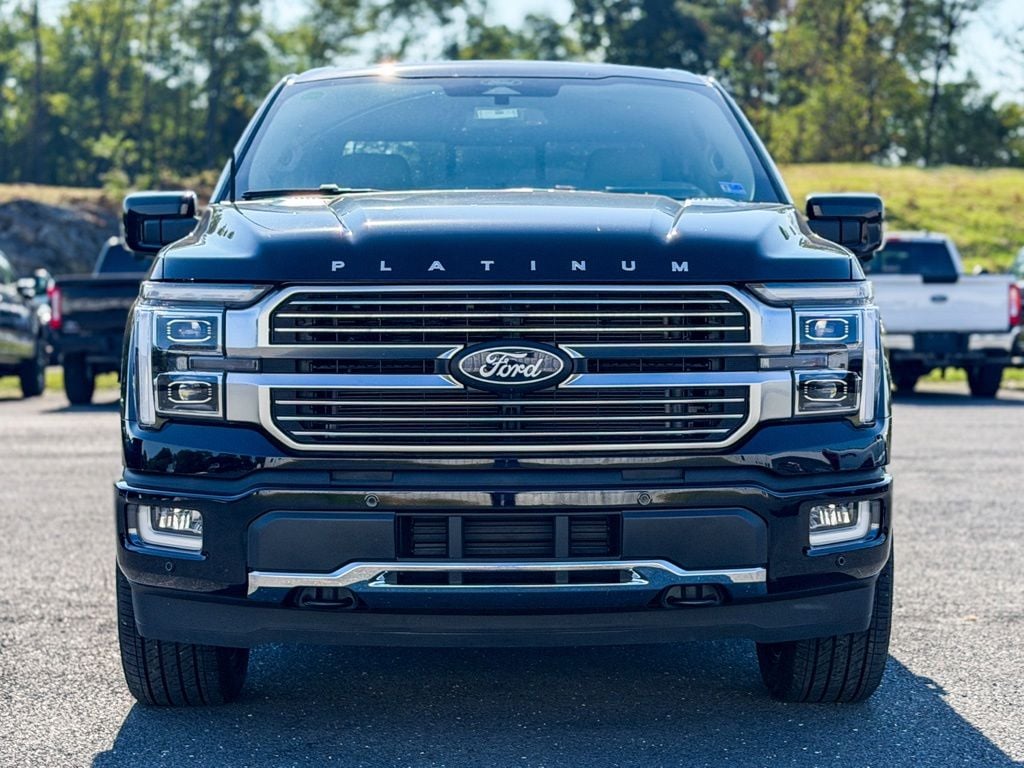 New 2026 Ford F-150 Platinum - photo - 1