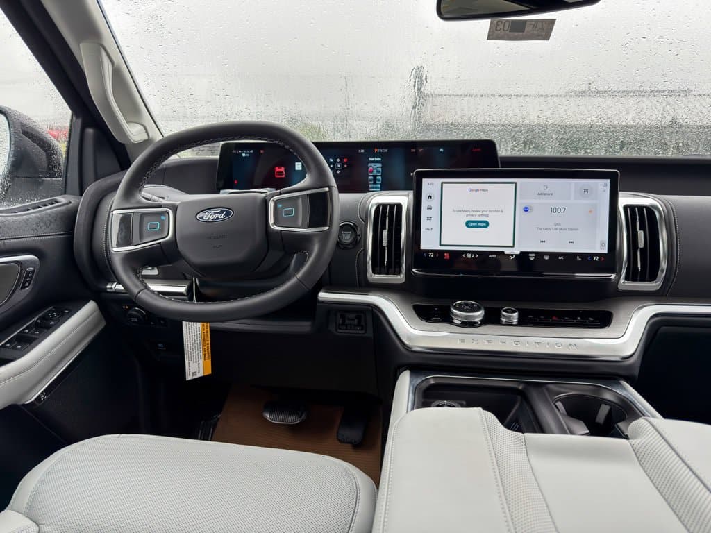 New 2027 Ford Expedition Platinum - photo - 10