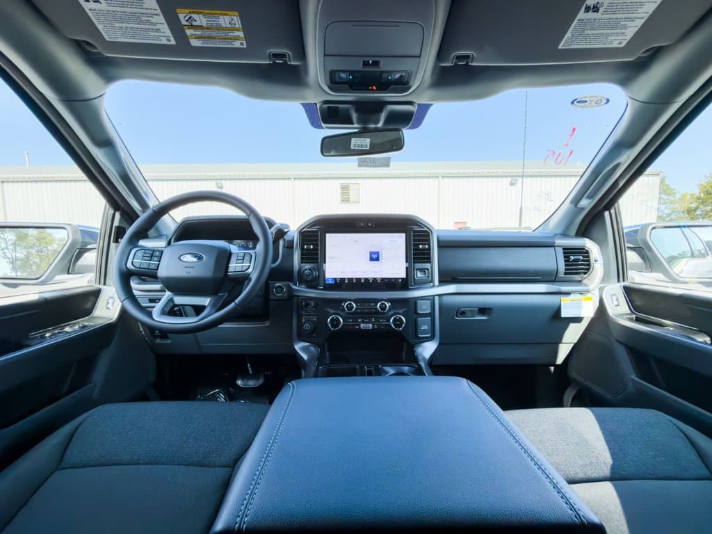 New 2026 Ford F-150 XLT - photo - 15