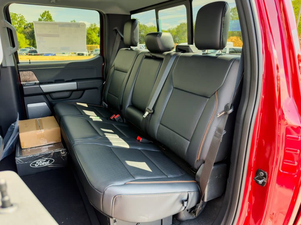 New 2026 Ford F-250SD Lariat - photo - 8