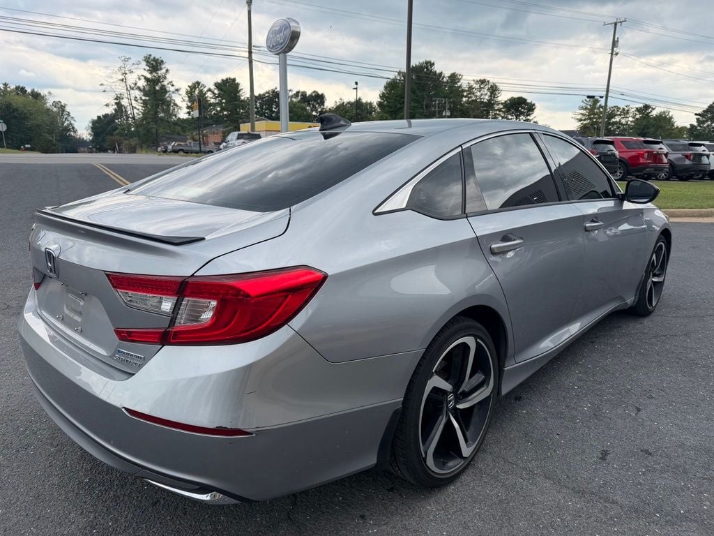 Pre-Owned 2022 Honda Accord Hybrid Sport - photo - 4