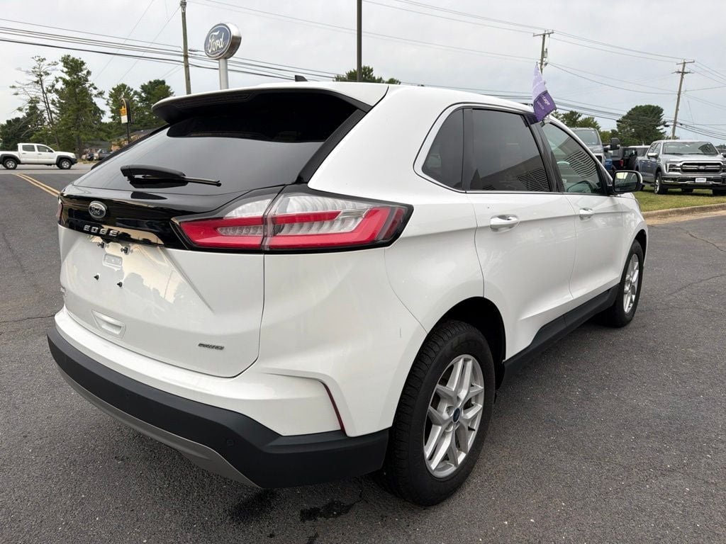 Pre-Owned 2022 Ford Edge SEL - photo - 4