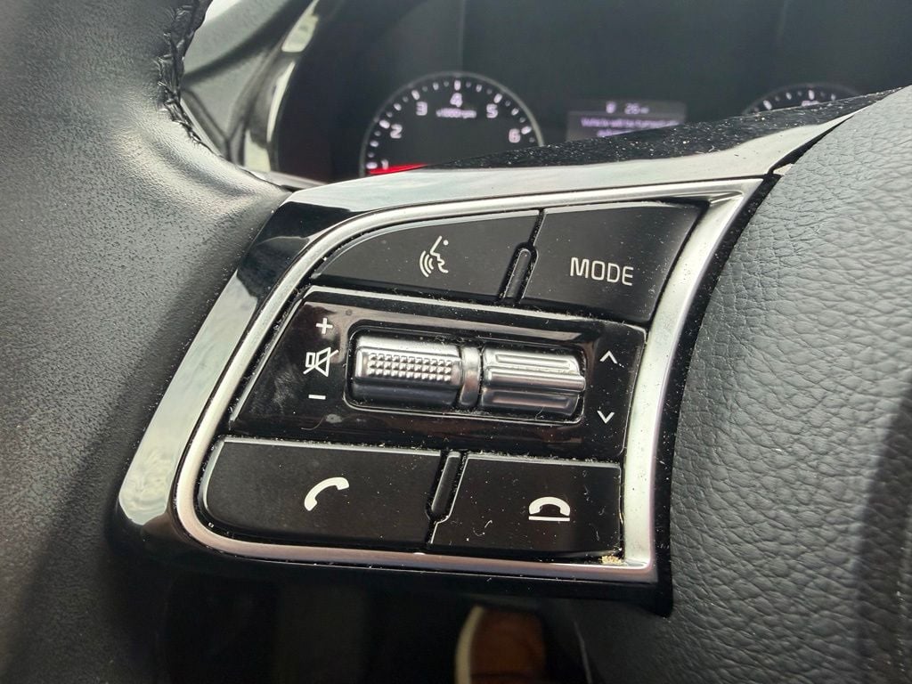 Pre-Owned 2021 Kia Seltos EX - photo - 14