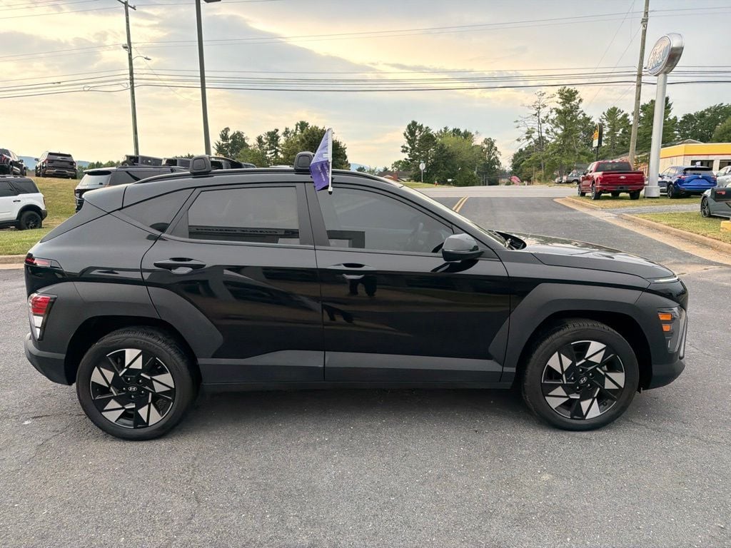Pre-Owned 2024 Hyundai Kona SEL - photo - 5