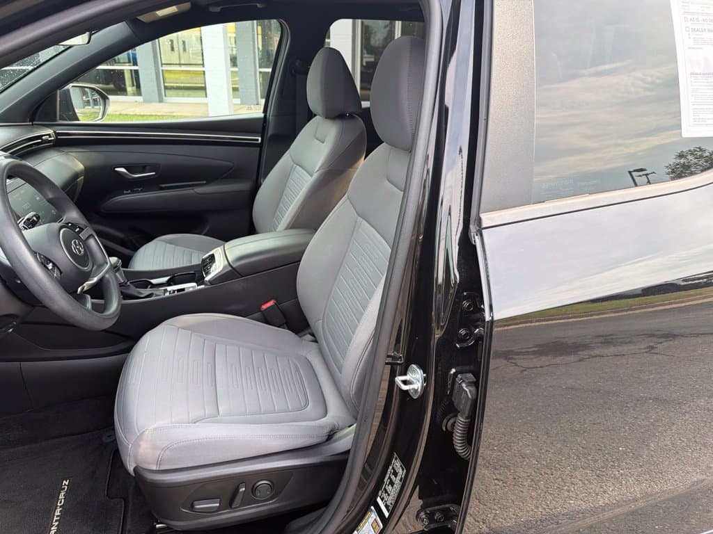 Pre-Owned 2022 Hyundai Santa Cruz SEL - photo - 8