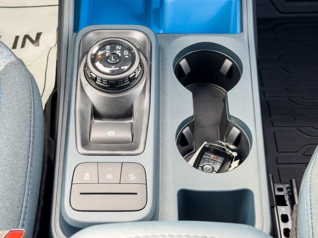 New 2026 Ford Maverick XLT - photo - 10