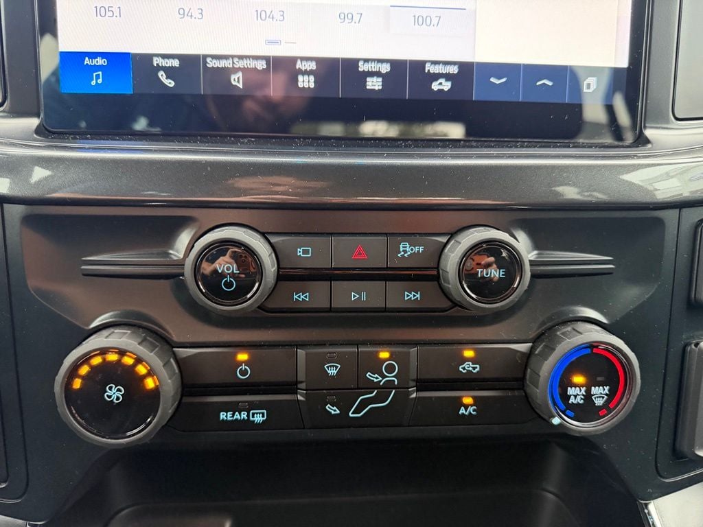 Pre-Owned 2025 Ford F-150 STX - photo - 10