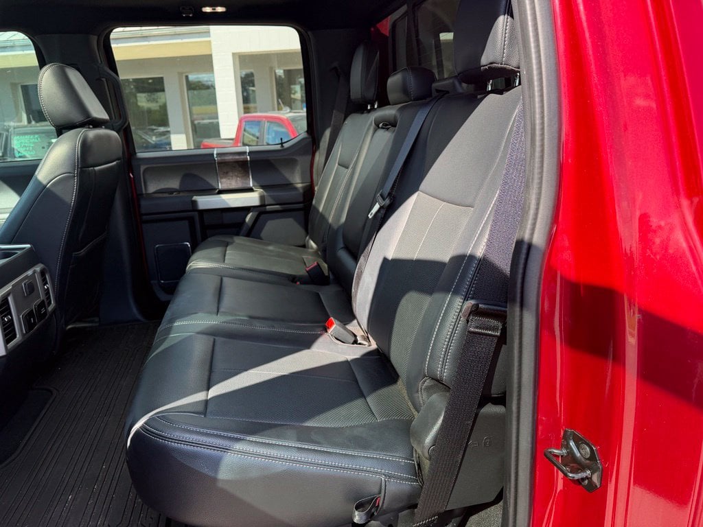 Pre-Owned 2022 Ford F-250SD Lariat - photo - 8