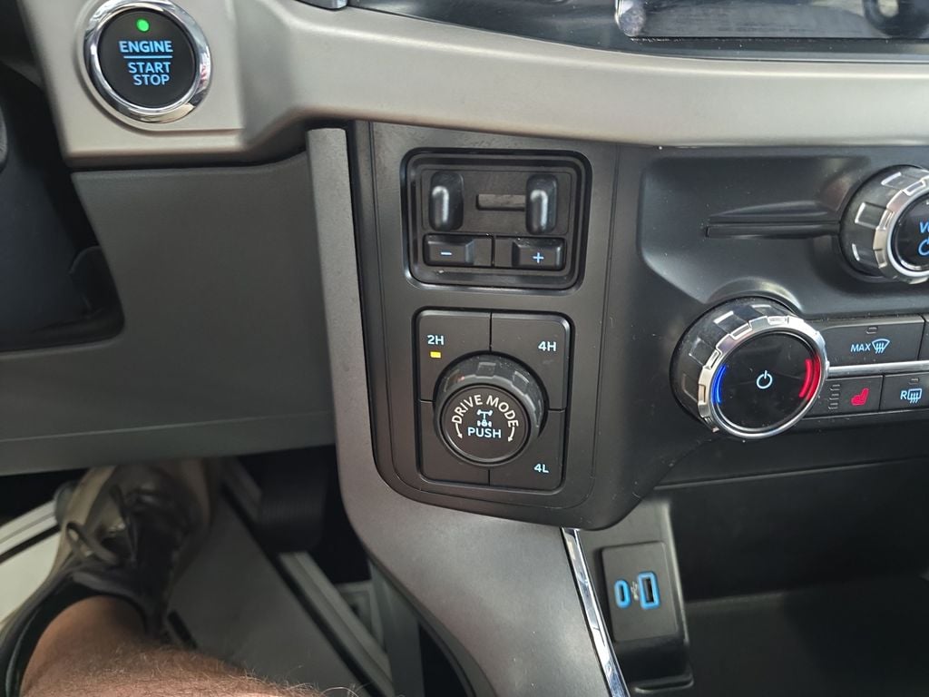 Pre-Owned 2022 Ford F-150 XLT - photo - 21