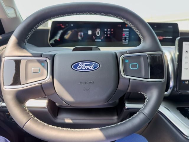 New 2027 Ford Expedition Max Platinum - photo - 7