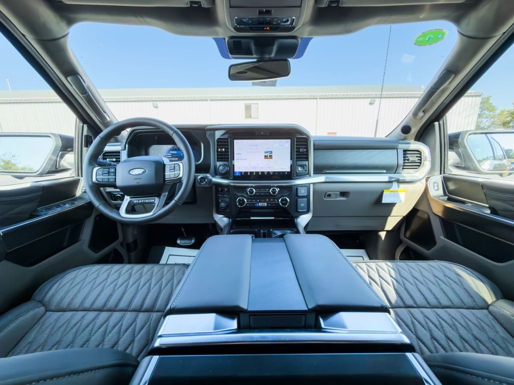 New 2026 Ford F-150 Platinum - photo - 21