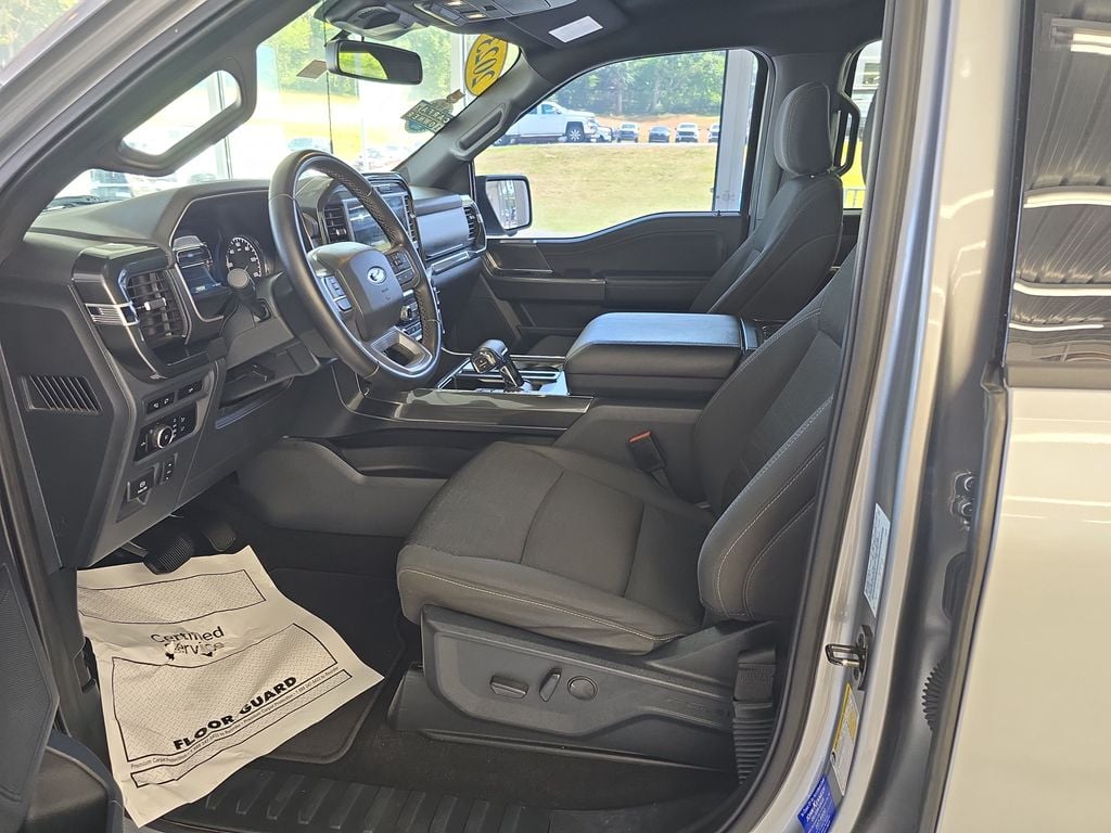 Pre-Owned 2023 Ford F-150 XLT - photo - 12