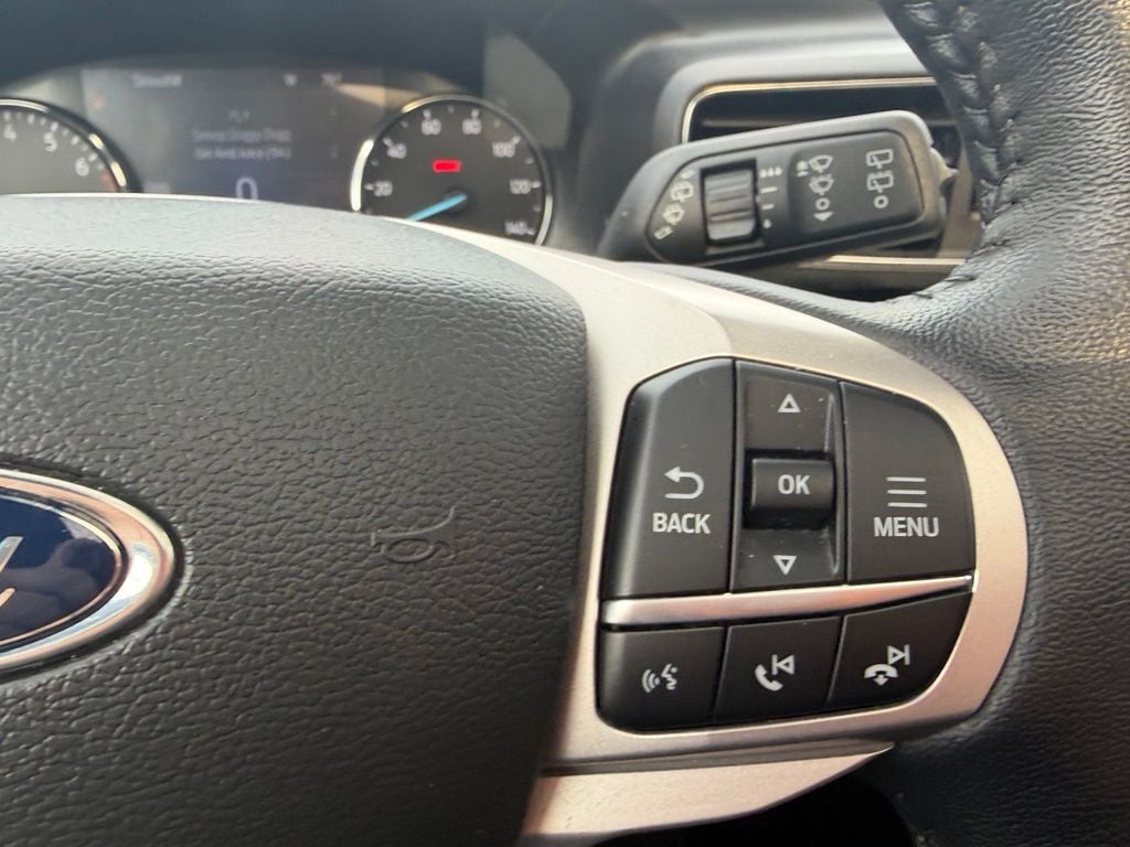 Pre-Owned 2023 Ford Explorer XLT - photo - 13