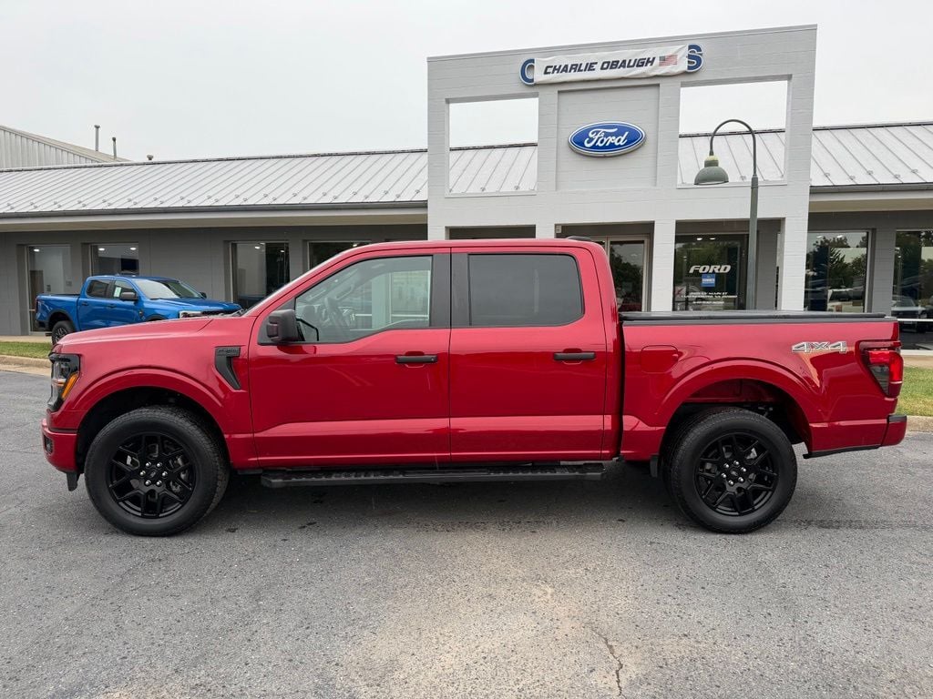Pre-Owned 2025 Ford F-150 STX - photo - 1