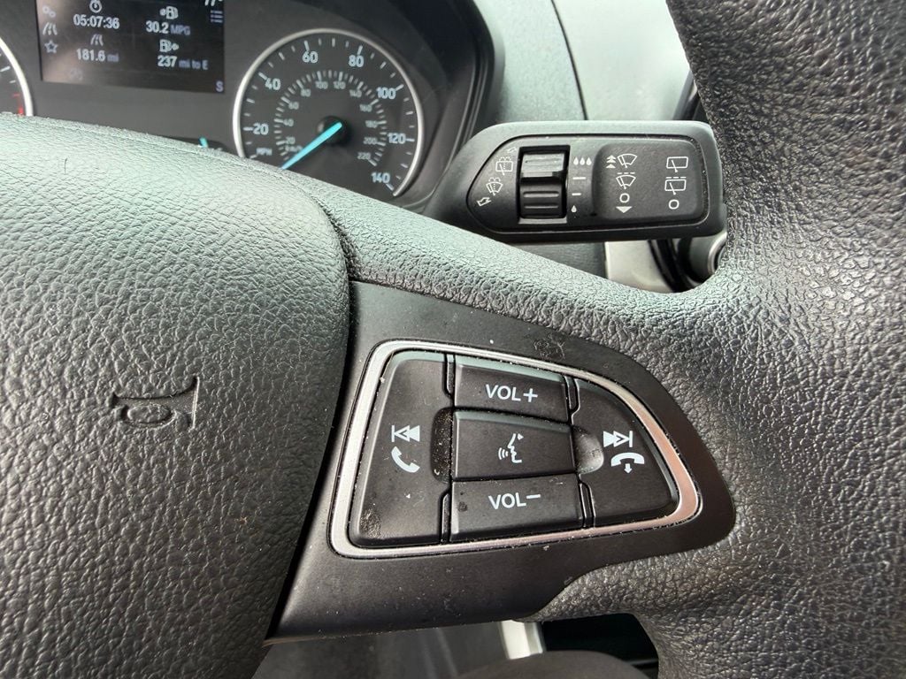 Pre-Owned 2021 Ford EcoSport SE - photo - 13