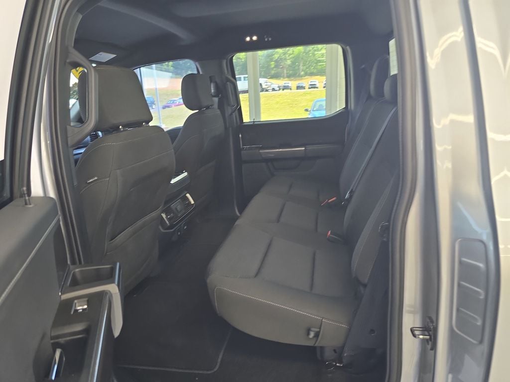 Pre-Owned 2023 Ford F-150 XLT - photo - 9