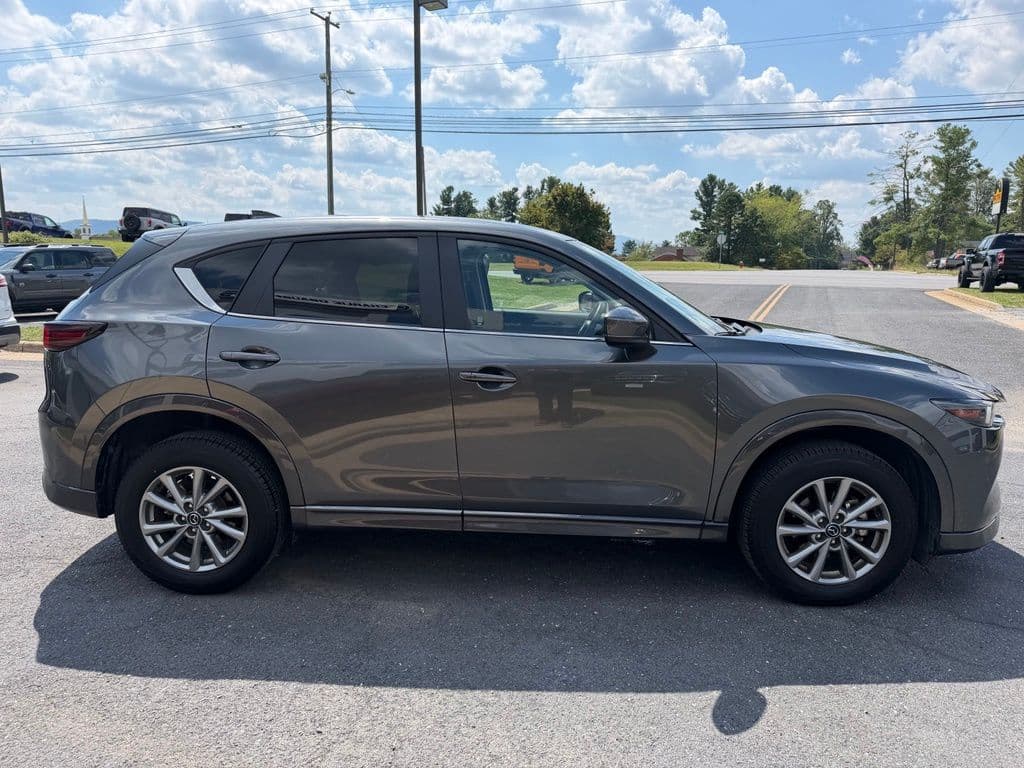 Pre-Owned 2025 Mazda CX-5 2.5 S Select Package - photo - 5