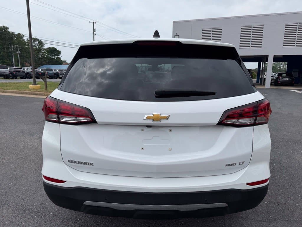Pre-Owned 2022 Chevrolet Equinox LT - photo - 3