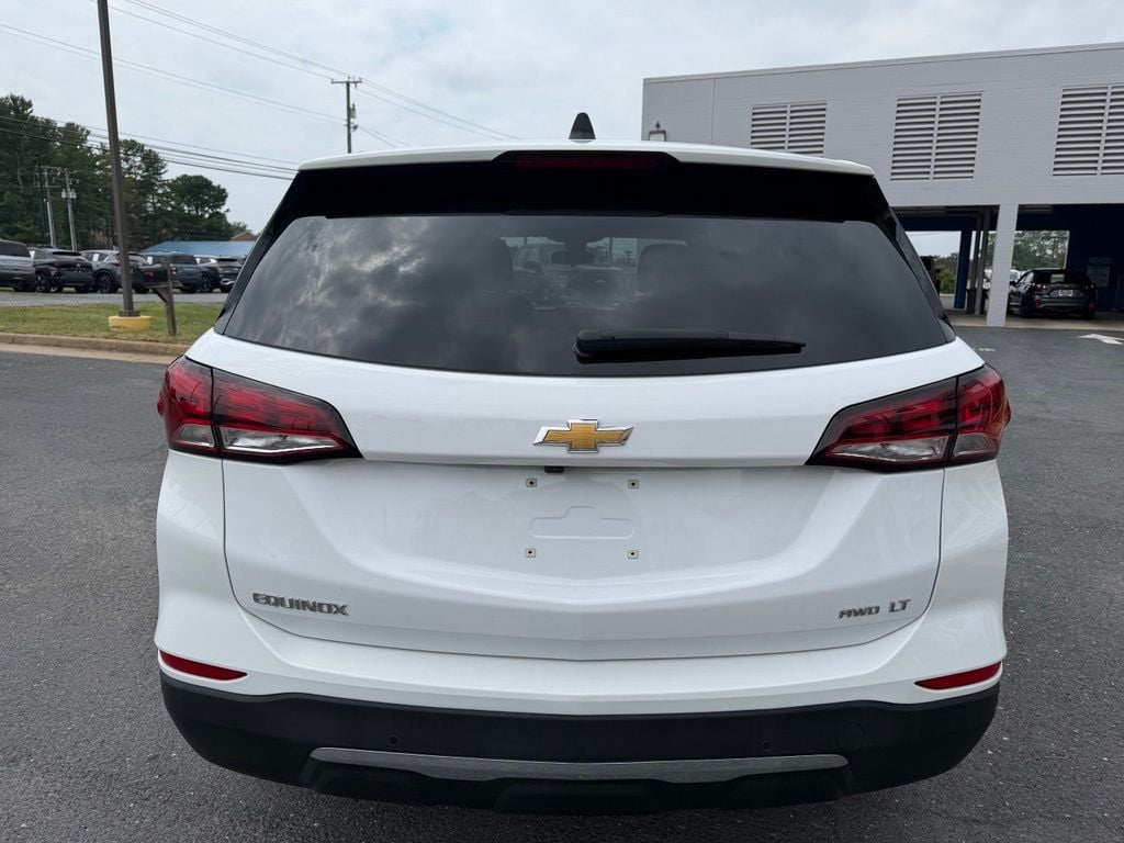Pre-Owned 2022 Chevrolet Equinox LT - photo - 3