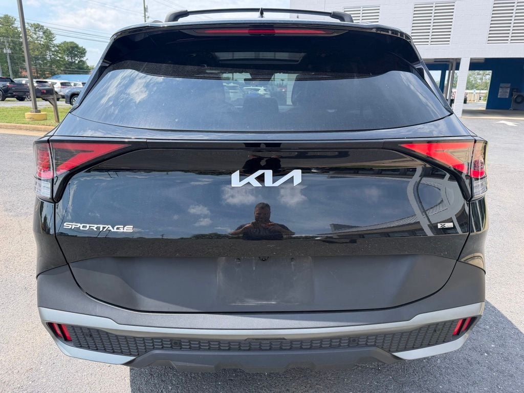 Pre-Owned 2023 Kia Sportage X-Line - photo - 3